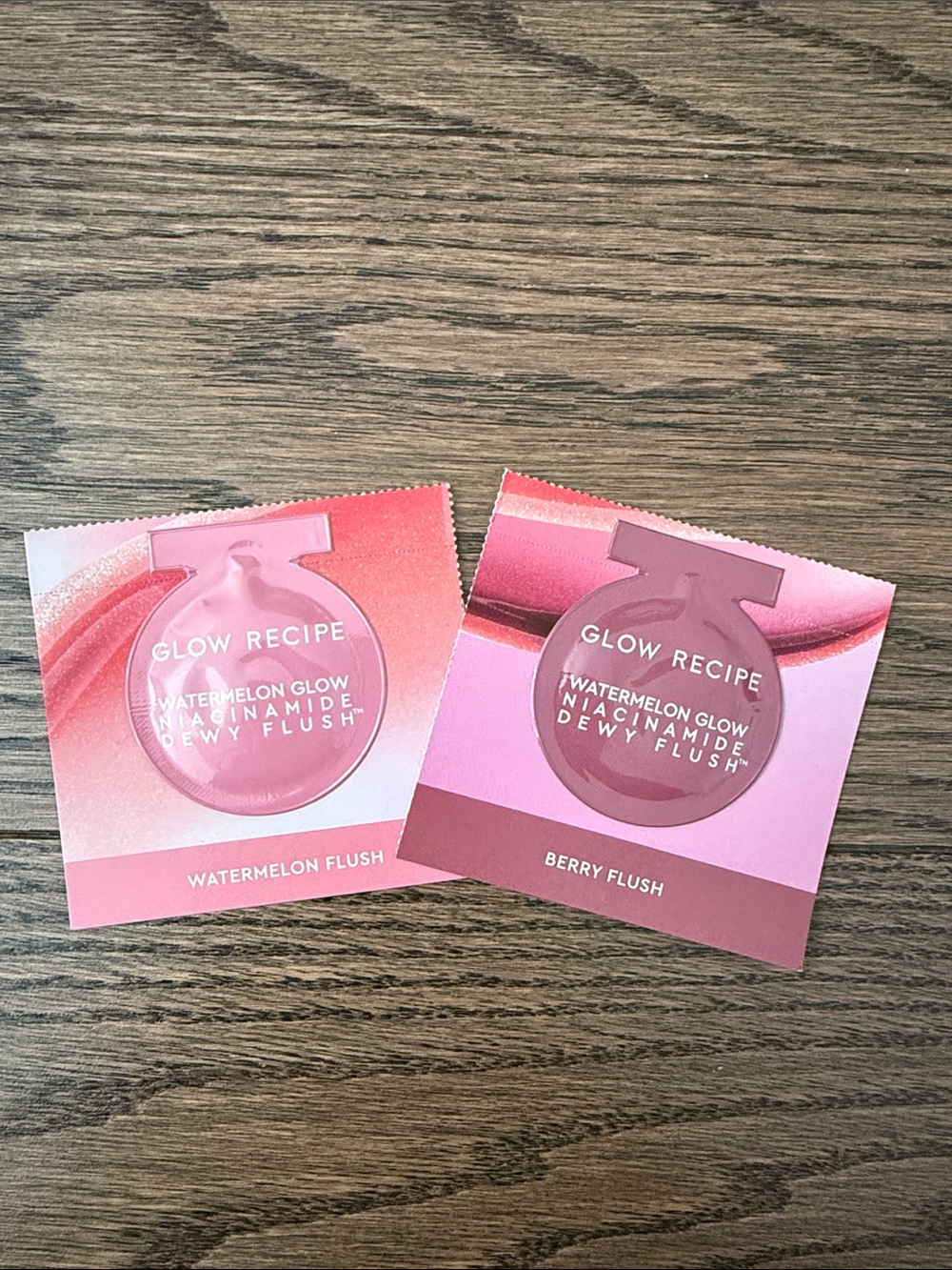 FREE GWP - Glow Recipe Watermelon Glow Niacinamide Dewy Flush Samples